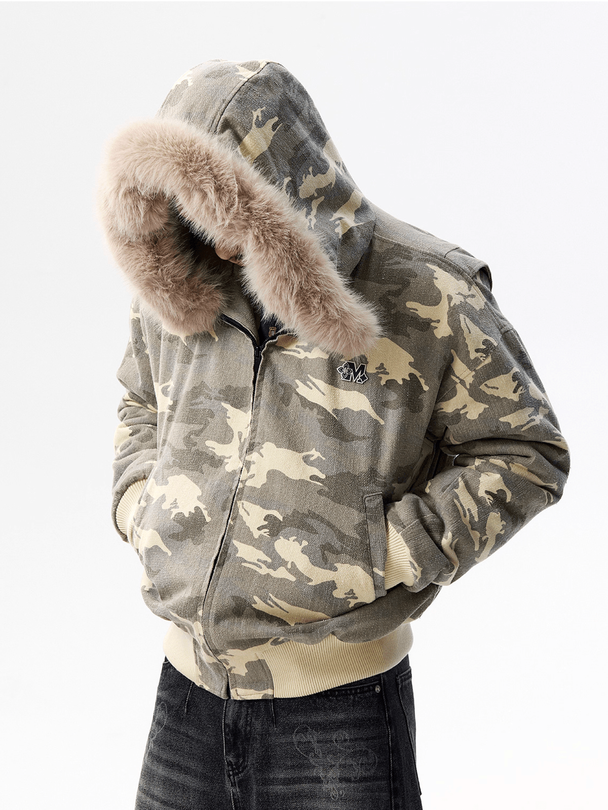 ジャケット・アウター \