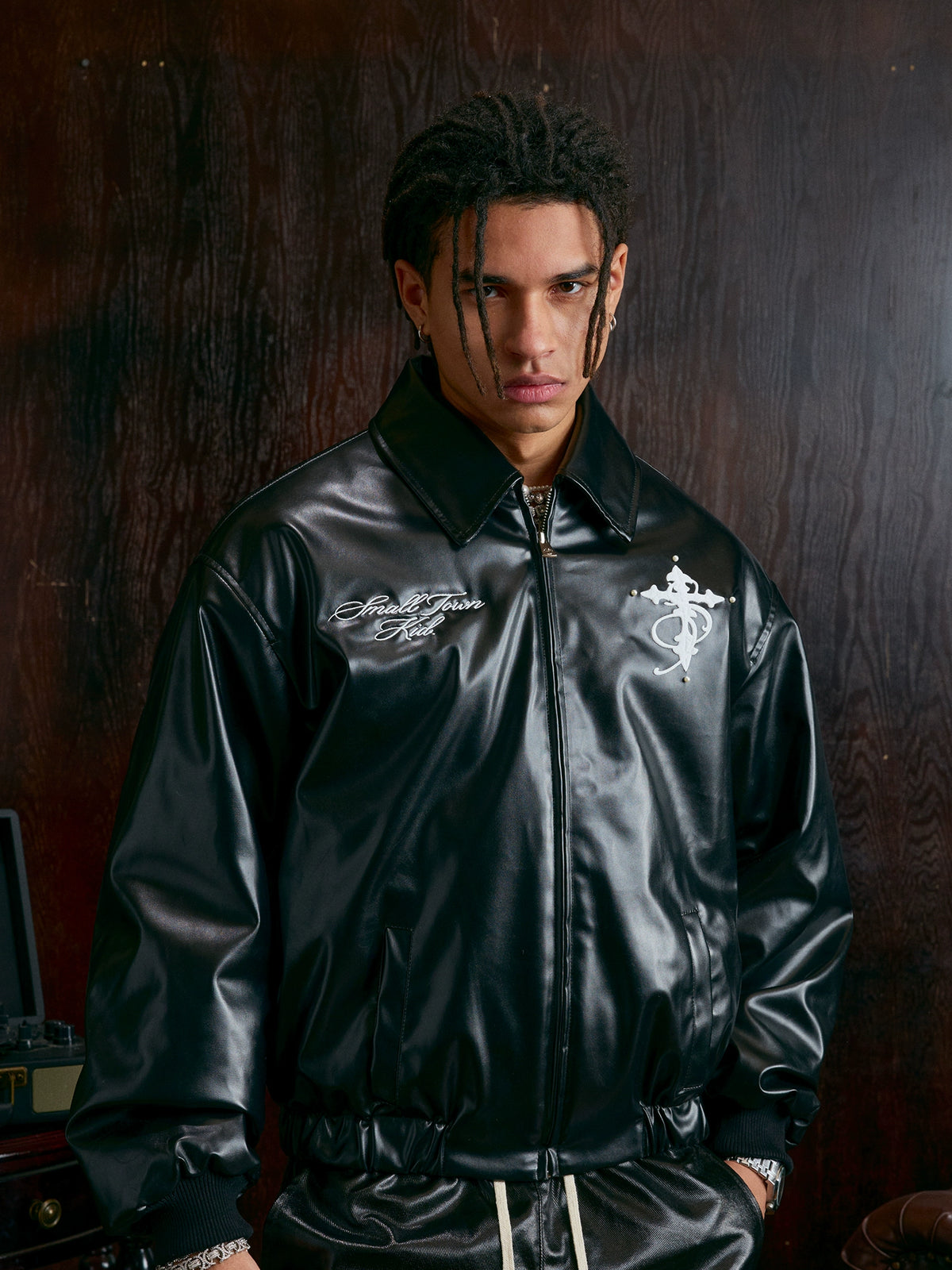 DEHEVE デヘヴェ Leather Bomber Jacket black Heaven's Pearls Leather Bomber Jacket – INTL Collective