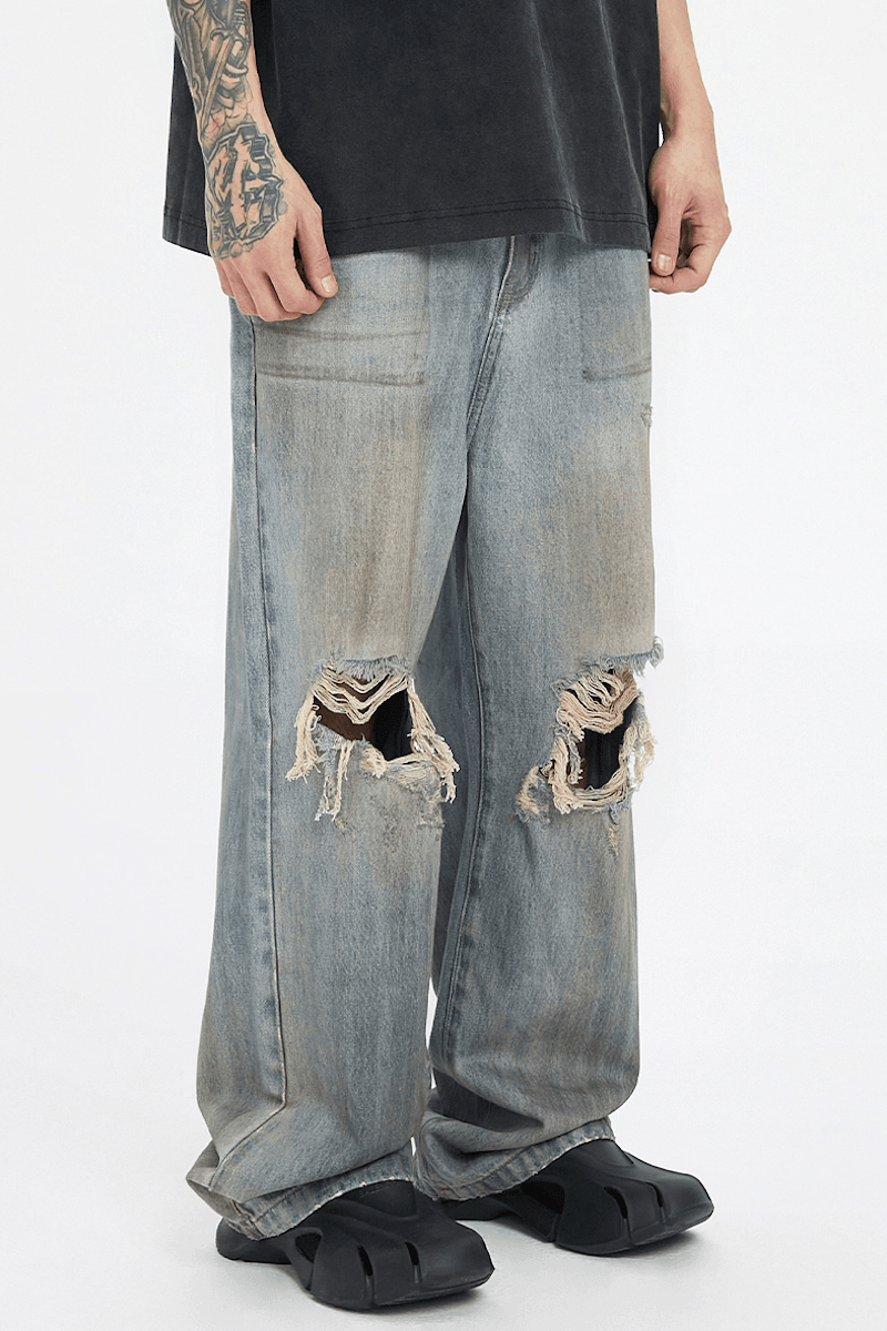 Destroyed Jeans